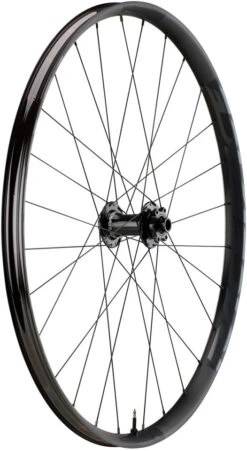 Race Face Set De Roues Aeffect R 30 Boost 29" 20 Race Face Set De Roues Aeffect R 30 Boost 29" -Magasin De Sport De Vélo 372339