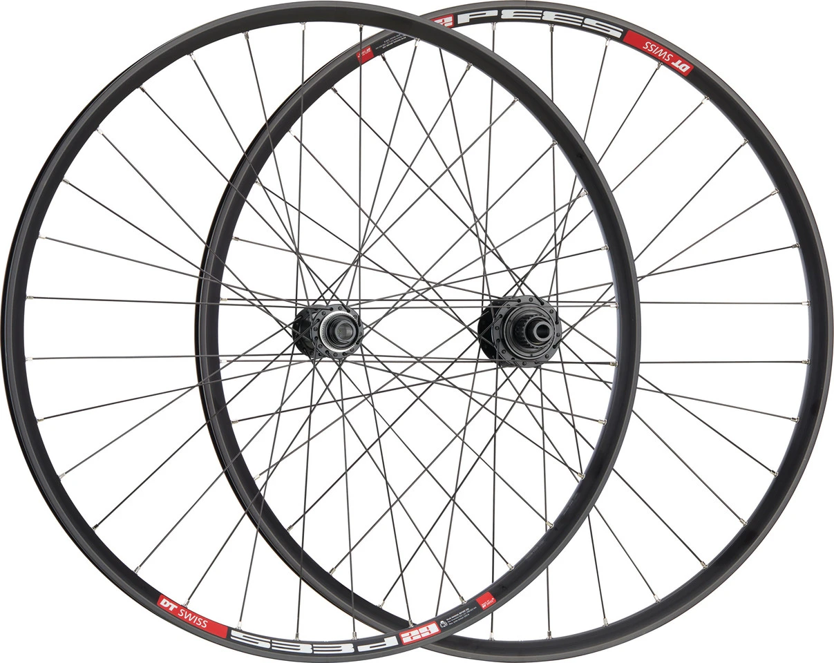Set De Roues Mountain Deore Disc Center Lock DT 533 29" Boost/NonBoost 3 Set De Roues Mountain Deore Disc Center Lock DT 533 29" Boost/NonBoost