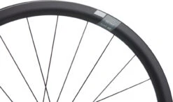 Dt-swiss Set De Roues En Carbone CRC 1400 SPLINE 35 Disc Center Lock 28" 14 Dt-swiss Set De Roues En Carbone CRC 1400 SPLINE 35 Disc Center Lock 28" -Magasin De Sport De Vélo 501823